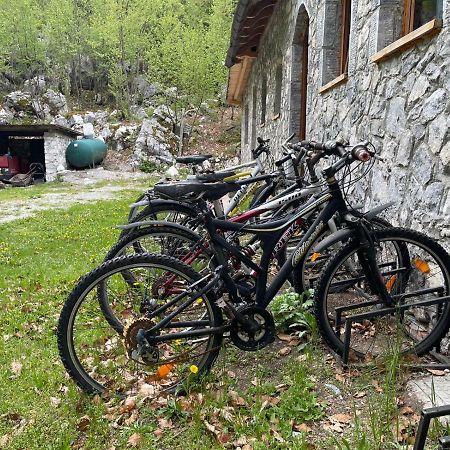 Bujtine-Restorant Rilindja Valbone Hotel Esterno foto