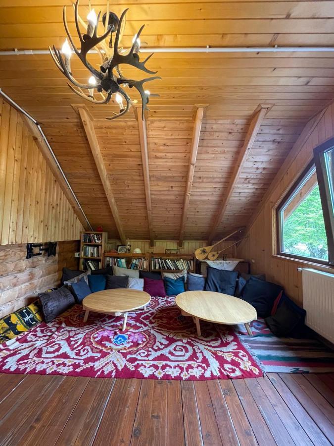 Bujtine-Restorant Rilindja Valbone Hotel Esterno foto